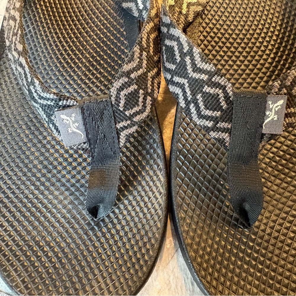 Chaco Black & Gray  Flip-Flops - Picture 3 of 4